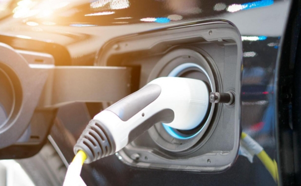 汽车硅胶配件生产厂家介绍新能源电动汽车线束线缆、绝缘材料及连接器硅橡胶解决方案