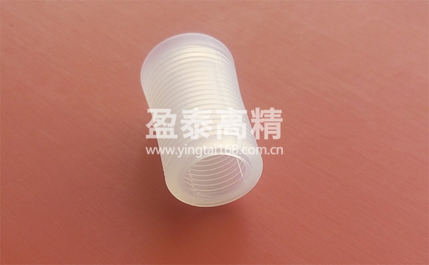醫療級硅膠制品生產廠家，醫用設備上使用的一款硅膠連接套管。